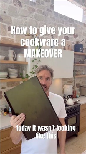 How to remove rust from cast iron pots pans and trays #ecostove #castiron #castironskillet