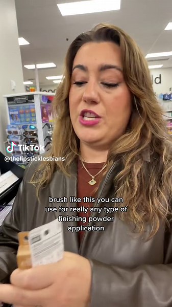 Maximizing the Value of Makeup Brushes: A Guide to Kabuki Brushes