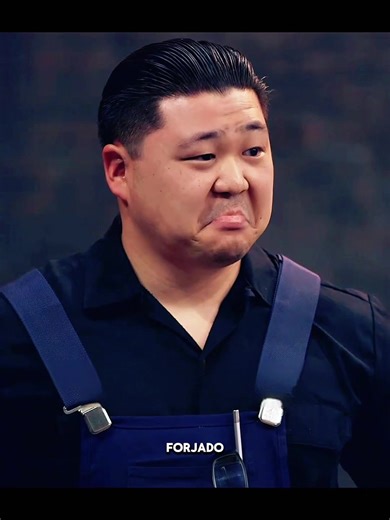 Creative Halloween Costumes from Christmas Chains