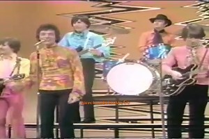 Hollies - Jennifer Eccles (1968) | Best Music videos