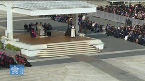 LIVE: Pope Leo XIV holds his Wednesday General Audience with pilgrims in St. Peter's Square. | Vatican News