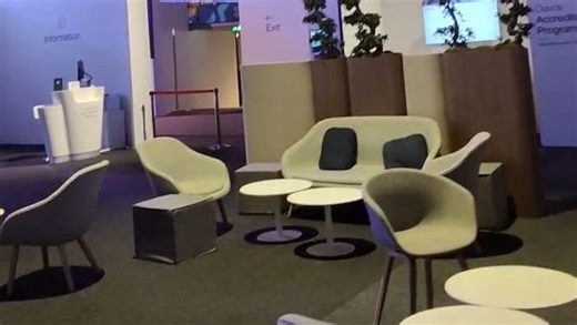 So sieht das Eisstadion während des WEFs aus
