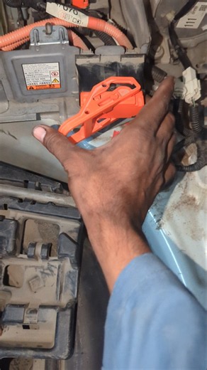 Toyota All hybrid cars Hybrid batri interlock instal and remove #newhybrd #toyotahybrid #hybridcar