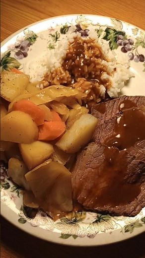 BEEF BOTTOM ROUND. #Bottom Round Roast, Rice & Gravy with 🥕🥔🧅