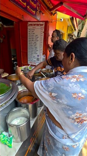 omg omg aunty hungrey 😱😱😱 #food #shortfeed #youtubeshorts ##trending #shorts #viralvideo