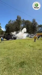 3.9K views · 117 reactions | KAWIRA MWANGAZA DENIED ACCESS TO KIGUCHWA MARKET... Uria wari Governor wa Meru, Kawira Mwangaza kurigirua ni borisi gutumira kieni kia thoko ya Kiguchwa, Tigania, naria akwirigiiri kuthithia mubango jwawe jwa Okolea. #Muugafm #muugafmnews #muugaugoro | Muuga Fm | Facebook