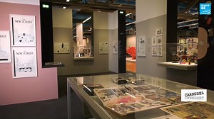 🇺🇸 Carrusel de las Artes - RFI / France 24 los lleva a la exposición dedicada al estadounidense Chris Ware, uno de los dibujantes de historietas más revolucionarios del mundo, con obras como “Fabricar historias” o "Jimmy Corrigan, el chico más listo del mundo". Con RFI Vidéos ► https://rfi.my/8dRD | RFI Español