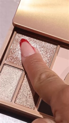 a palette that does it all. creams, mattes, shimmers, toppers. the Shaped Palette is built for artistry that goes from eyes to full face. | Urban Decay Cosmetics