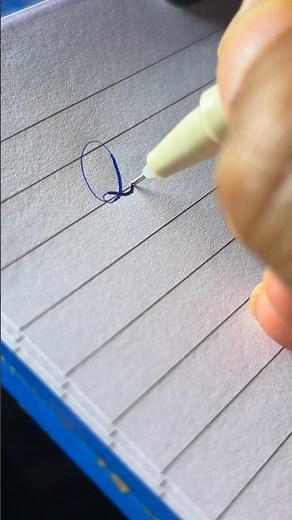 How to write capital Q in cursive ? Capital Q writing in English | #handwriting #youtubeshorts