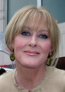 Sarah Lancashire (English Actress) ~ Wiki & Bio with Photos | Videos