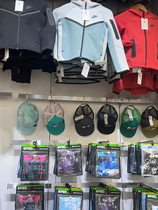 Kids Nike techs sizes XS-XL | Brian Bighead Blaney