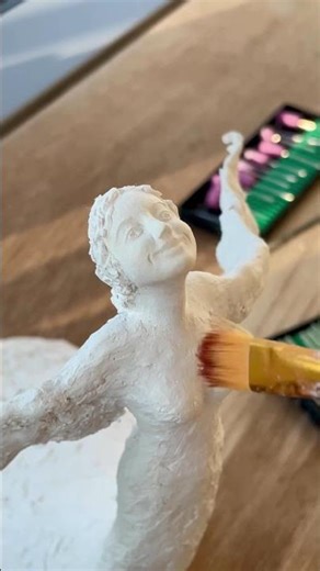 Contemporary ceramic sculpture