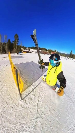 Gotta help each other out | Halfcabking