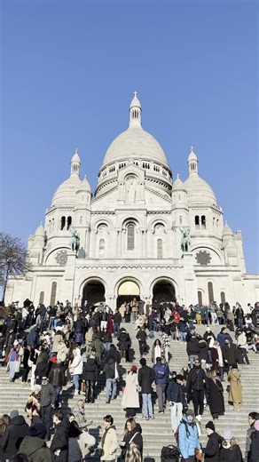 Sacré-Cœur Basilica: Paris’s White Diamond ⛪️✨ #SacreCoeur #Paris #Shorts