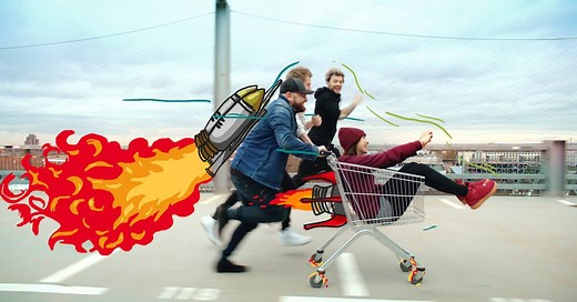 3.3M views · 588 shares | #CallYeah! Noch mehr Power für Dein Smartphone – mit dem schnellsten Prepaid-Tarif aller Zeiten kannst Du die Videos Deiner YouTube-Stars Melina Sophie & ApeCrime jetzt mit 4G|LTE streamen. Alle Infos hier: vod.af/Callyeah | Vodafone Deutschland | Facebook