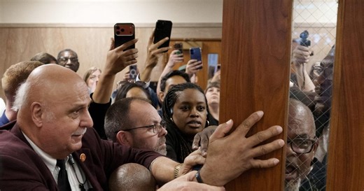 Louisiana map ignites debate over race and representation