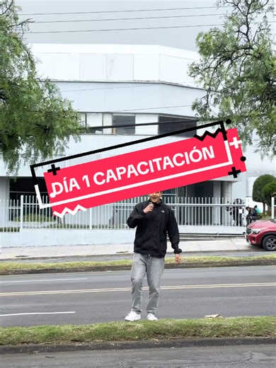 Si crees que pintar un auto es solo tirar color, estás a punto de cambiar de idea… Acompáñenme en el día 1 de la capacitación de pintura automotriz. Hoy vimos teoría, preparación y fondeado: la base de un acabado pro. Deja tu like, sígueme y acompáñame en todo el proceso. 🎨💪 #pinturaatomotriz #capacitacion #aprender