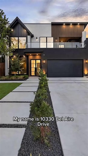 10330 Bel Aire Drive, Dallas, TX 75218 5 Beds | 4 Full, 1 Half Bathroom | 4,080 Sq Ft Listed for $1,350,000 Introducing 10330 Bel Aire Drive — a stunning new build by DCI Home Builders in a charming, tree-lined East Dallas neighborhood just minutes from White Rock Lake. This modern yet timeless home features a stunning kitchen, soaring ceilings, a luxurious first-floor primary suite, and plenty of space for work, play, and entertaining.✨🏡 Listed by Ben Wegmann and Vanessa Sierra, Rogers Healy a