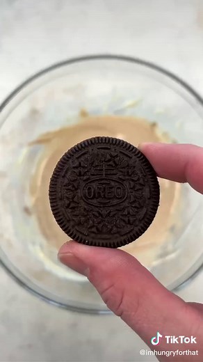 Pumpkin Spice Oreo Dessert: Easy Recipe