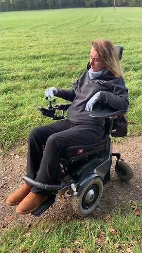 How to approach going down hill in a power chair