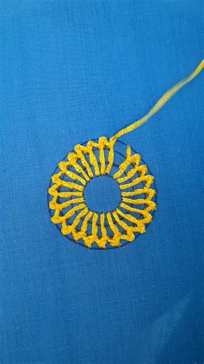 Most viral circle 🛞 hand embroidery design #embroidery #cercle #embroiderydesign