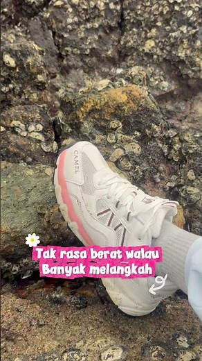 Hiking in CAMEL CROWN Shoes | Lightweight, Comfortable & Easy to Move for the Outdoors