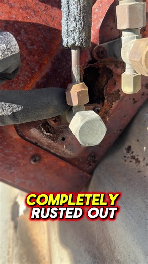 POV: The condenser looks like it survived 3 world wars… Never judge a split system by its rust 😅 Who’s brought one of these back from the dead before? 👇🏻