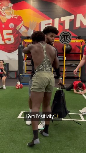 Gym Positivity✨ Stay healthy💪🏾💯#kansascityfit #kansascityfitness #kcfit #kcfitness #kansascityinfluencer #missouriinfluencer #kcmofit #kcmofitness #kansascitymo #gyminfluencer #motivation #positivity #positivevibes #fitnessinfluencer #motivational #fitness #gymfreak #motivate #gympositivity #goodenergy #chiefsfit #chiefsfitness #chiefs | MugzyBulljunk