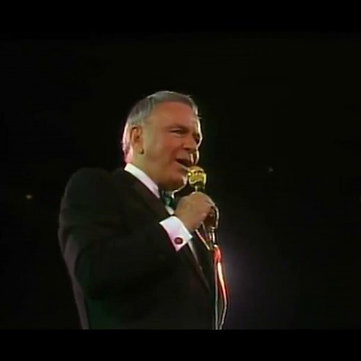 🎤 Frank Sinatra "New York, New York" | Electrifying Live Performance (1985, Budokan Hall, Tokyo)