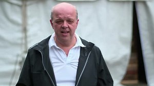 Cake Boss S14:E11 - Creepy Crawly Cake