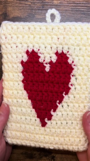 Patrón Crochet de Estuche para Kindle con Corazón