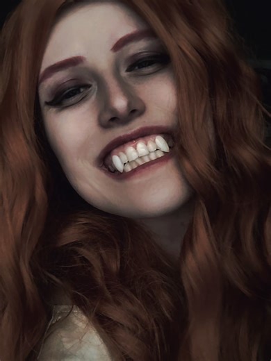 Vampire Cosplay: Maria's Tale