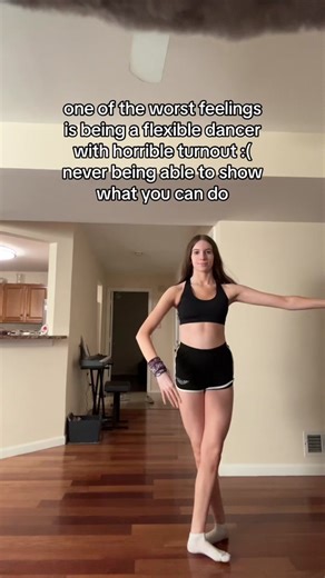 Struggling with Flexibility and Turnout as a Dancer? Find Advice and Tutorials Here!