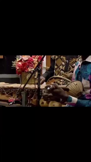 14 reactions | #ORTM #divertissement #Annonce Tempo, avec 2 jeunes magnifiques instrumentistes, se met en mode panaf, soutien FAMa et hommage Toumani. A suivre ce samedi 21h30 sur ORTM2 #LeRDVdeTouteLaCultureMusicale #MaliScoop | Mali Scoop | Facebook