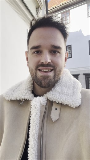 Visit Idrija on Instagram: "Žiga Lakner je obiskal idrijski TIC in razstavo Zapisano v kamninah. Vabljeni v Idrijo! 🦖❤️"