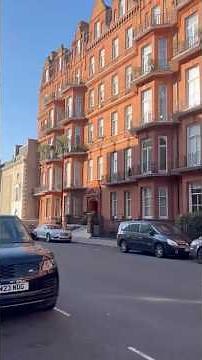 You won't believe this is London! Finding the most aesthetic spots and hidden gems in the city.