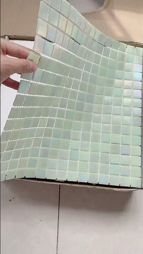 Light Green Vitreous Glass Iridescent Mosaic Tiles – Shimmering Wall & Backsplash