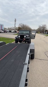 16M views · 18K reactions | Check out this "hidden" feature in action on the #LPX equipment trailer!  Make loading a piece of cake with the pop-up Warrior Winch!  Thank you again to @toolsinaction for the vid! #LPX #EquipmentTrailer | Diamond C Trailers | Facebook