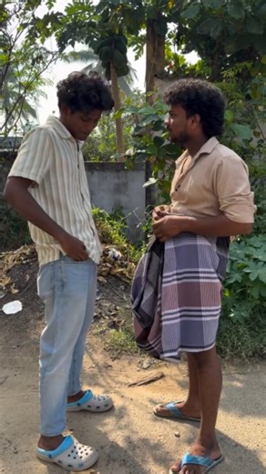 💞entertainer official143🫂🫶 on Instagram: "entertainer💞🫂😂 twist comedy 🤭 #entertainer #comedy #tamilsongs #tamilvideo #reelsinstagram #vídeo #music"