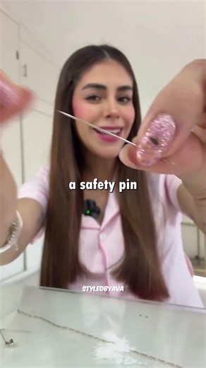 💎 Untangle Necklaces in Seconds with This Genius Hack!