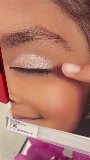 TARGET Just 4 Girls: Makeup Tips and Trends