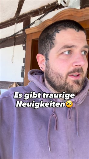 🌿Veganes Essen🌿Wandern🌿Familienzeit🌿Glückliche Tiere🌿Schwarzwald on Instagram: "WIR SCHLIEẞEN! Aber nur, um mal kurz Luft zu schnappen, bevor die Tage wieder länger werden, das Wetter besser wird und ihr uns, zu Recht, die Bude wieder komplett einrennt. 😮‍💨😅 Ende Februar, genauer gesagt am Freitag den 27. Februar, öffnen wir wieder unsere Türen für Euch- und haben gleich noch eine neue Karte am Start. Unsere freitäglichen Dinnerabende gehen weiter gehen, denn ihr liebt sie einfach zu seh