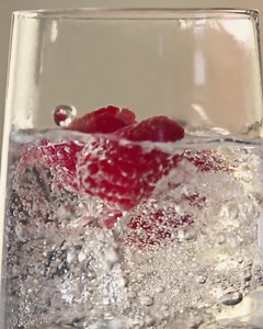 3.4K views · 1.1K reactions | A whole machine that makes what you want, when you want it! The SodaStream Art Sparkling Water Maker celebrates the art of making your own fresh sparkling beverages at home. The Art features a retro looking design that is slick and will look gorgeous on your kitchen counter. One SodaStream reusable carbonating bottle can save up to thousands of single use plastic bottles. | SodaStream USA | Facebook