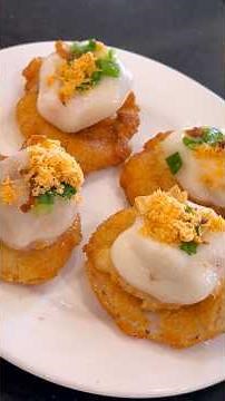 Banh It Ram Vietnamese viral snack