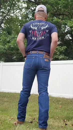 #wranglerbutts #wranglerbutt #wrangler #wranglerjeans #cowboybutts #wranglerbuttsdrivemenuts #jeans #cowboy #cowboys #wranglercowboycut #countryman #western #texas #cowboylife #countryboy #countryboys #vaquero #traserowrangler #traseroswrangler #vaqueros #rodeo #wranglerbuttsdrivegirlsnuts #ilovewranglerbutts #hombresexy #wranglercountry #wranglerlife #wranglerdenim #wranglers