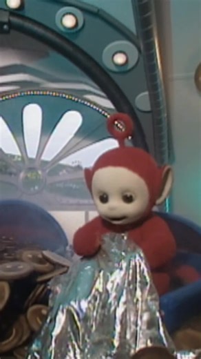 Teletubbies on Instagram: "when you wake up after having a midnight snack in bed🍞🤭 Video: Po, the red Teletubby, wakes up in bed surrounded by piles of tubby toast."