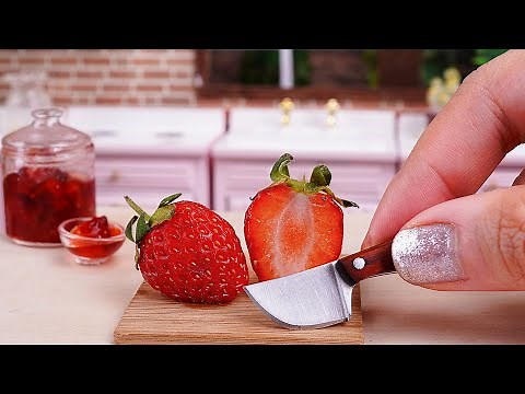 How to make Strawberry Shortcake in Tiny Kitchen | Mini Real Food | Miniature Cooking