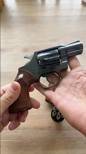 Out the door: Colt Detective Special revolver #snubnoserevolver #edc #pewpewlife #bianchi #colt
