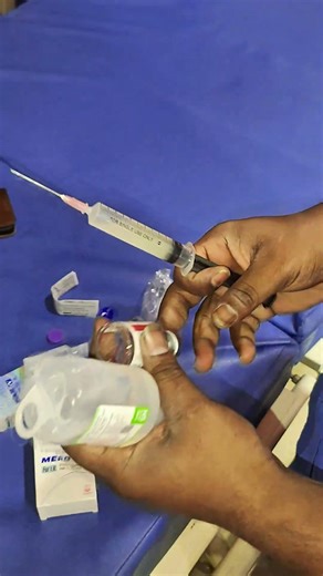 Injection Pulling And Mix Ns Saline 😱💉 #doctor #injection #hospital