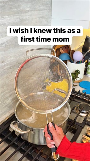 636K views · 5.7K reactions | I use a metal strainer to cook two separate pasta types in one pot #mom #pasta #noodles #kids — always make sure your strainer is heat-safe and use caution around steam. | Liz & Jeff | Facebook